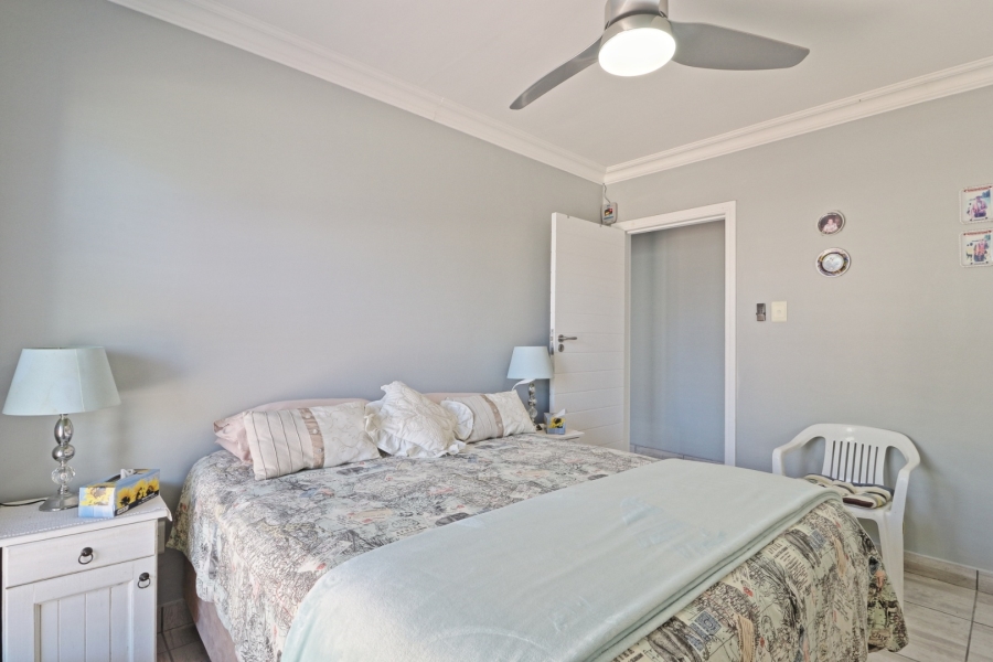 3 Bedroom Property for Sale in Hartenbos Central Western Cape